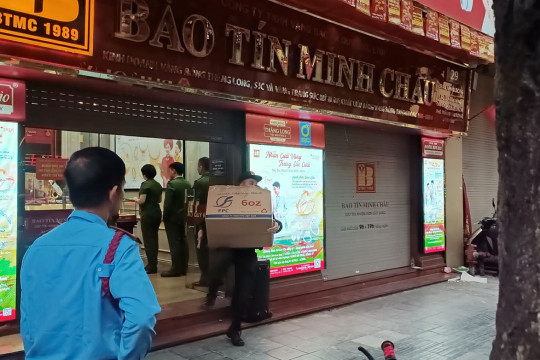 Ông chủ Bảo Tín Minh Châu và con trai bị khởi tố, lộ chênh lệch doanh thu gần 10.000 tỷ